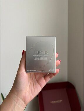 TIRTIR Tinted Skin Glow Cushion Foundation